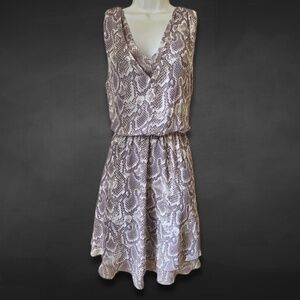 White House Black Market Pullover Dress Animal Print V-Neck Lavender/Tan W Small
